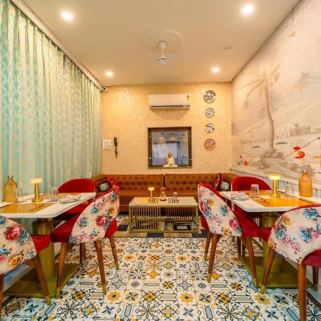 Hotel Hinduja Mehrangarh Fort ジョードプル エクステリア 写真